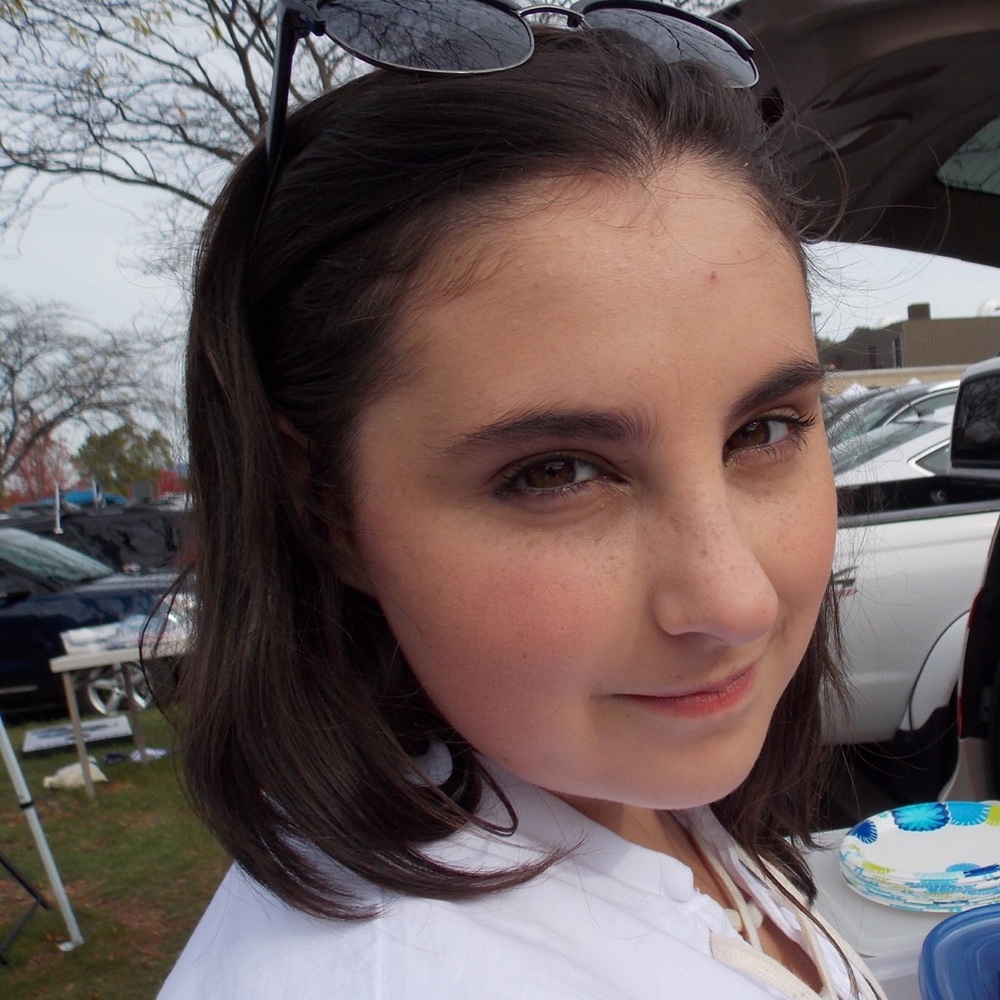 Meet your Posher, Hannah
